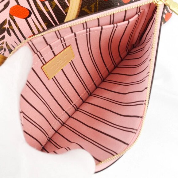 Louis Vuitton Monogram Jungle Dot Neverfull MM Tote Bag - Picture 6 of 7